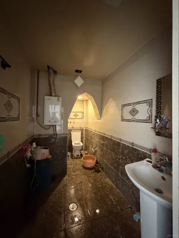 Satılır 3 otaqlı mənzil 95 m²