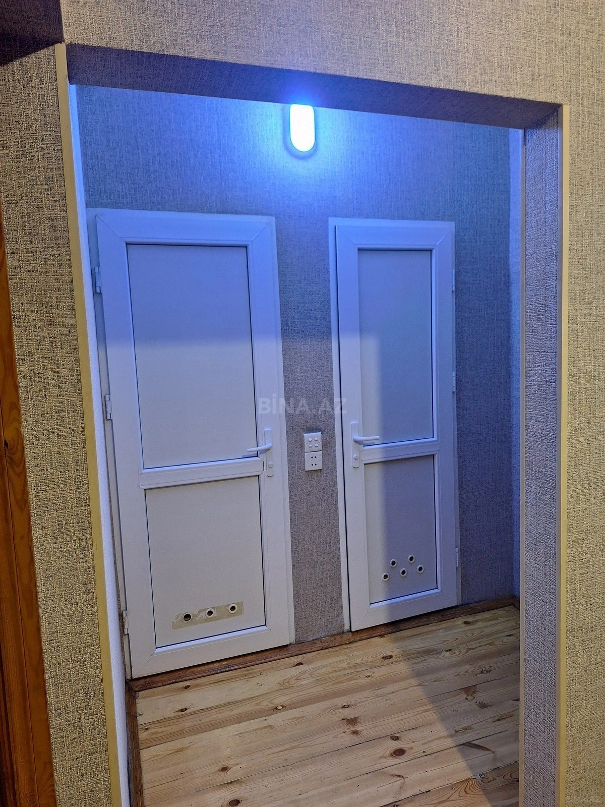 Kirayə verilir 3 otaqlı mənzil 61 m²