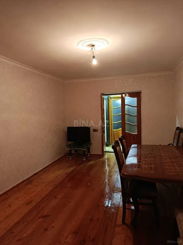 Satılır 4 otaqlı mənzil 96 m²