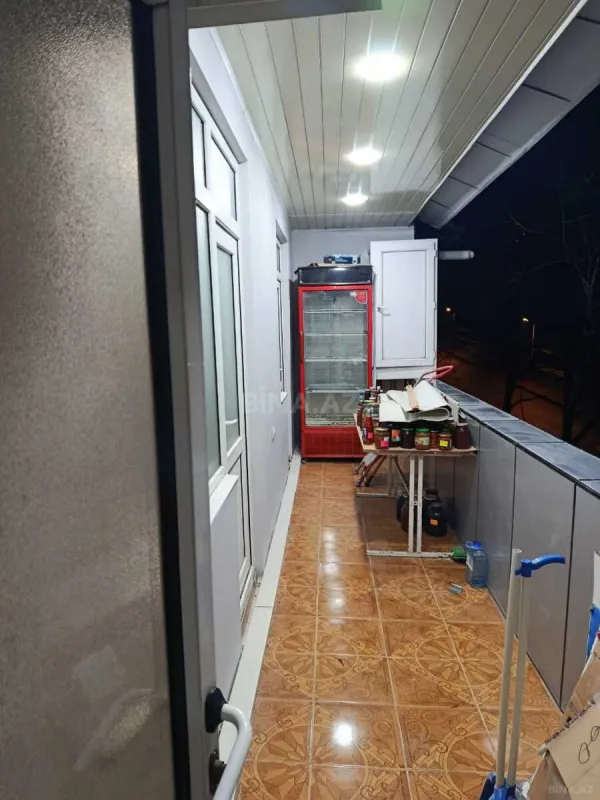 Satılır 4 otaqlı mənzil 96 m²