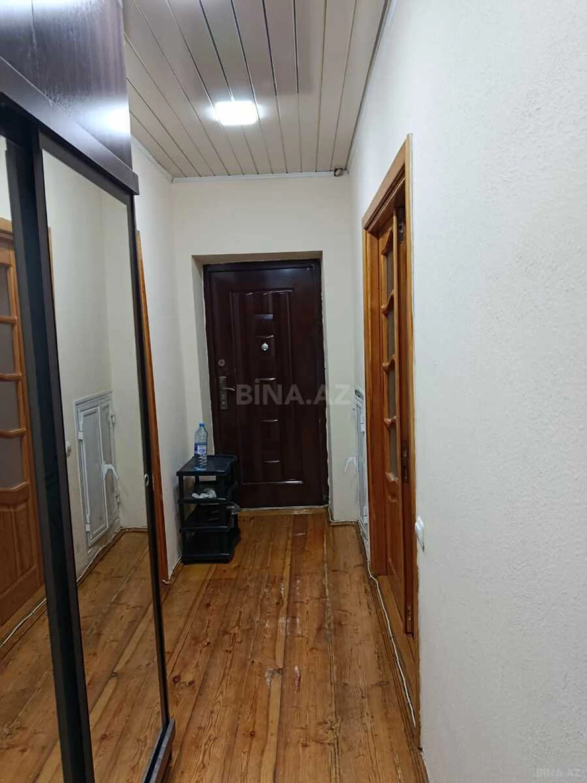Satılır 4 otaqlı mənzil 96 m²