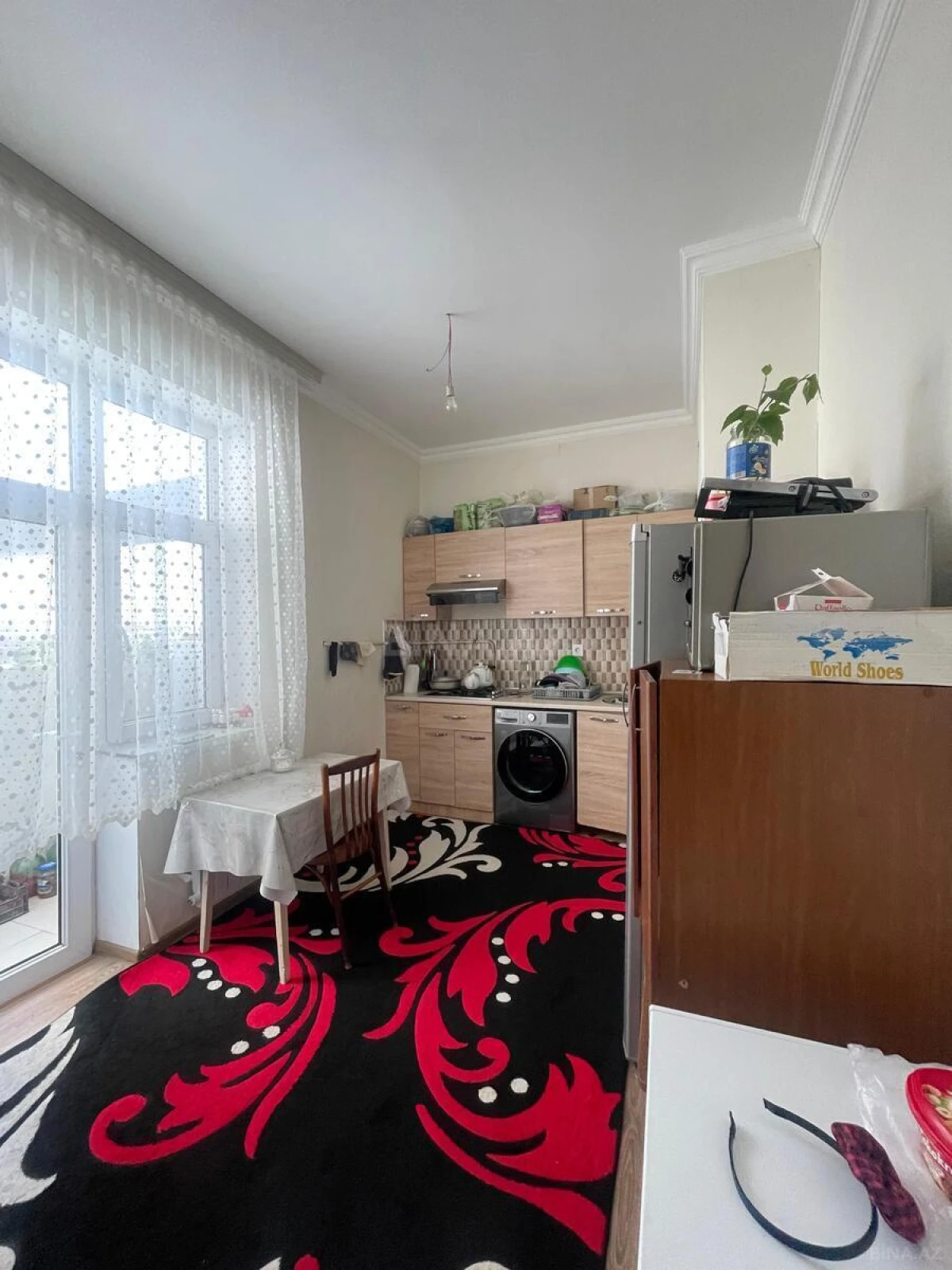Satılır 4 otaqlı mənzil 93 m²