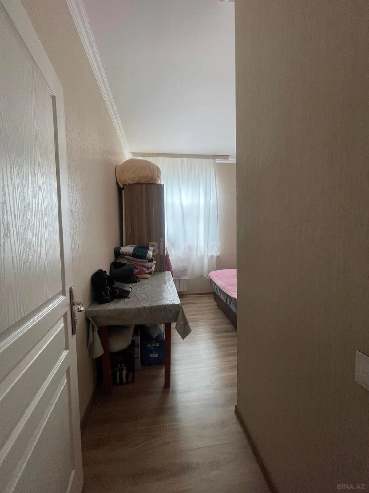 Satılır 4 otaqlı mənzil 93 m²