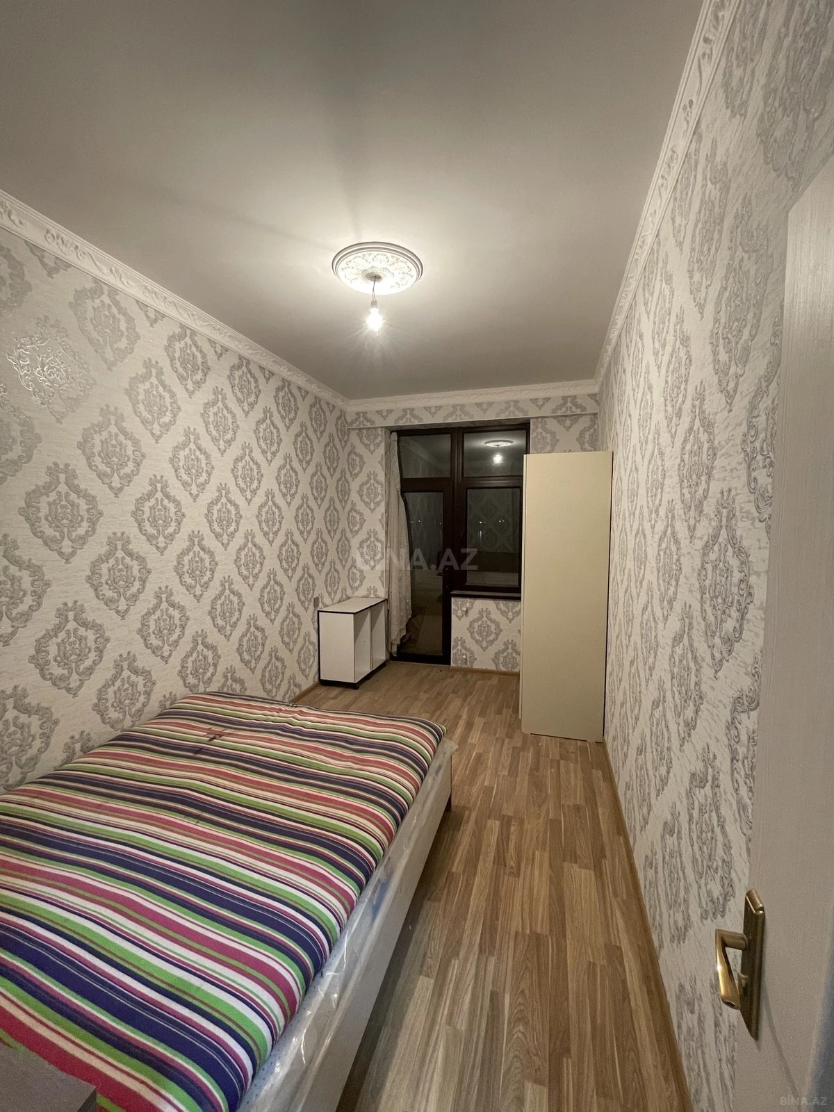 Kirayə verilir 2 otaqlı mənzil 50 m²