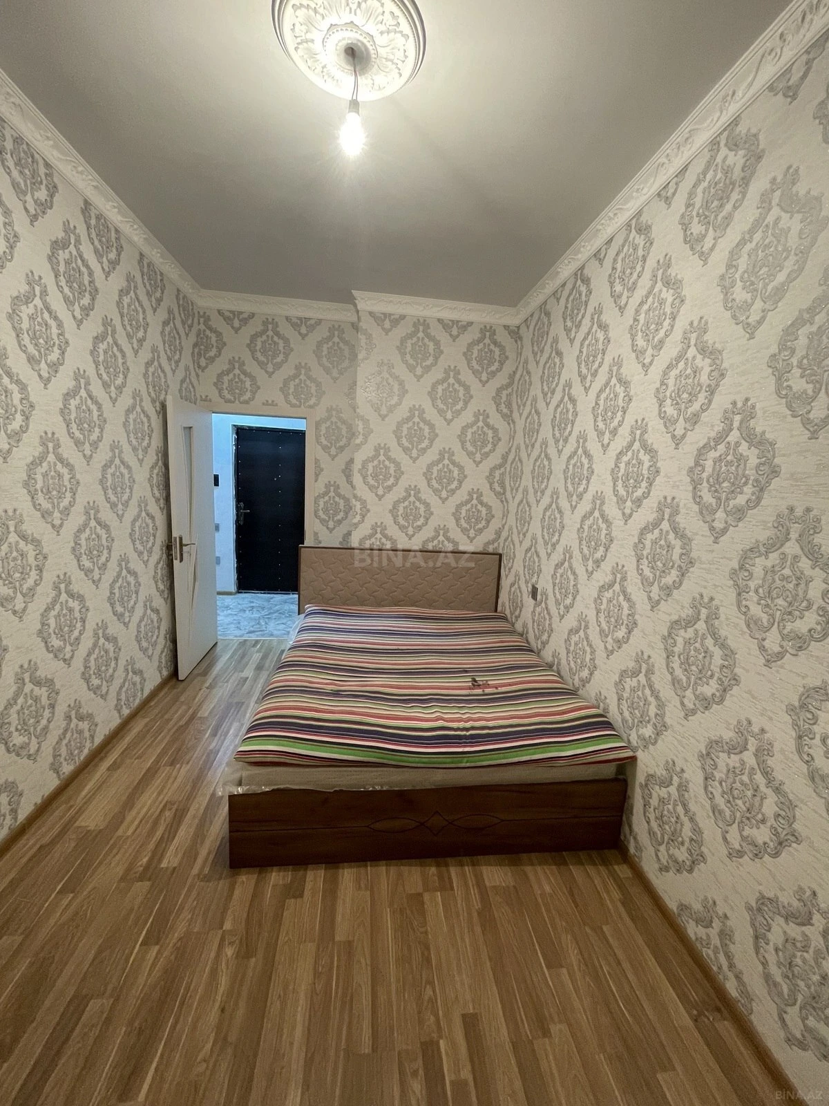 Kirayə verilir 2 otaqlı mənzil 50 m²