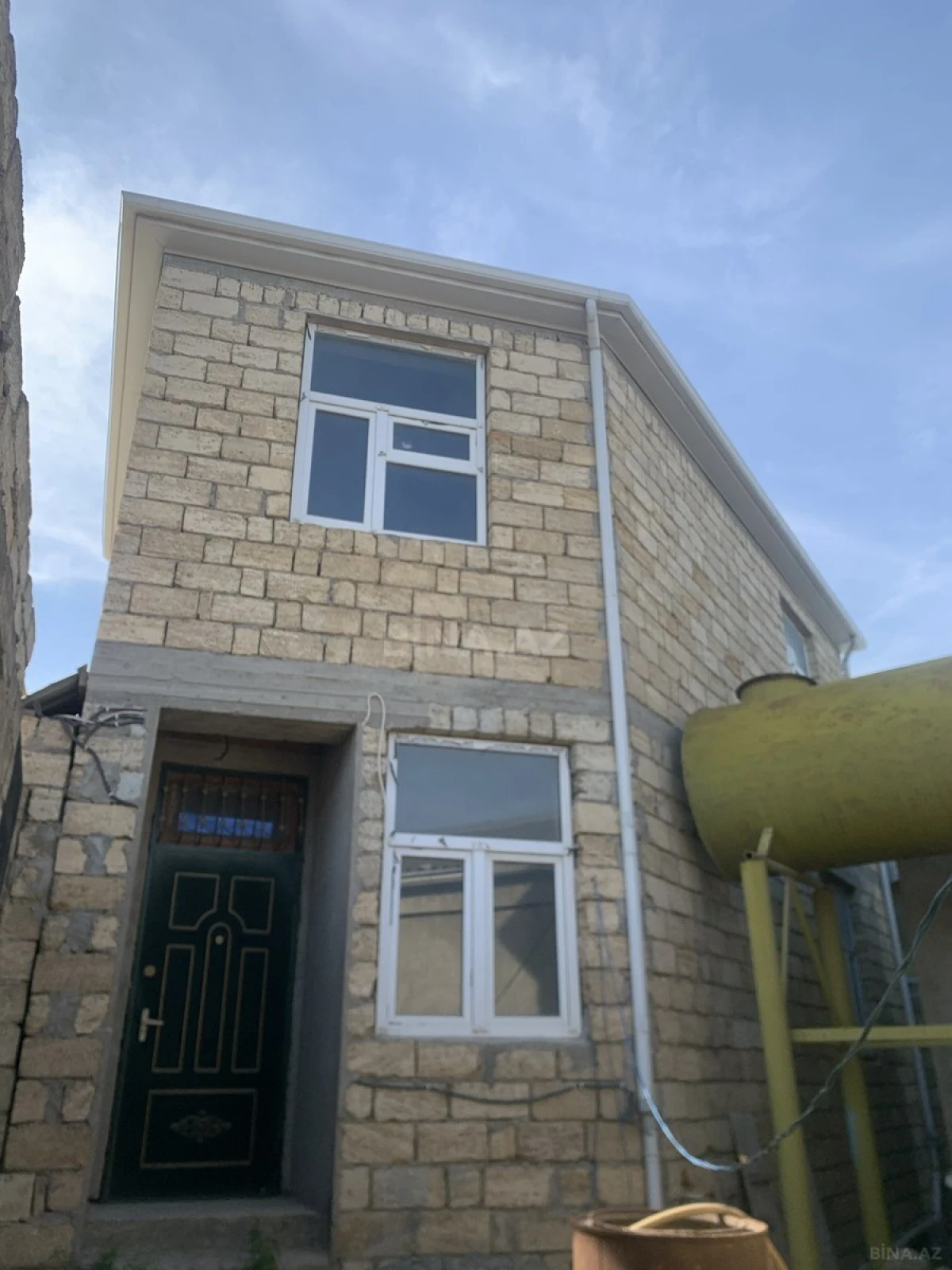 Satılır 4 otaqlı həyət evi 120 m²