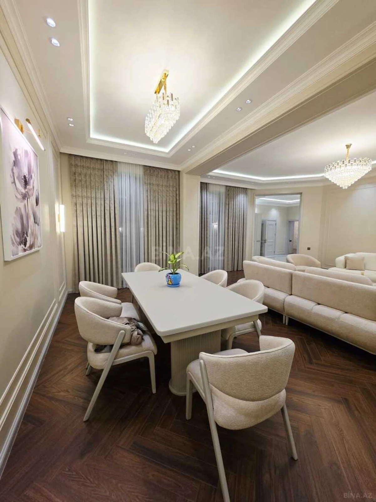 Satılır 4 otaqlı həyət evi 210 m²