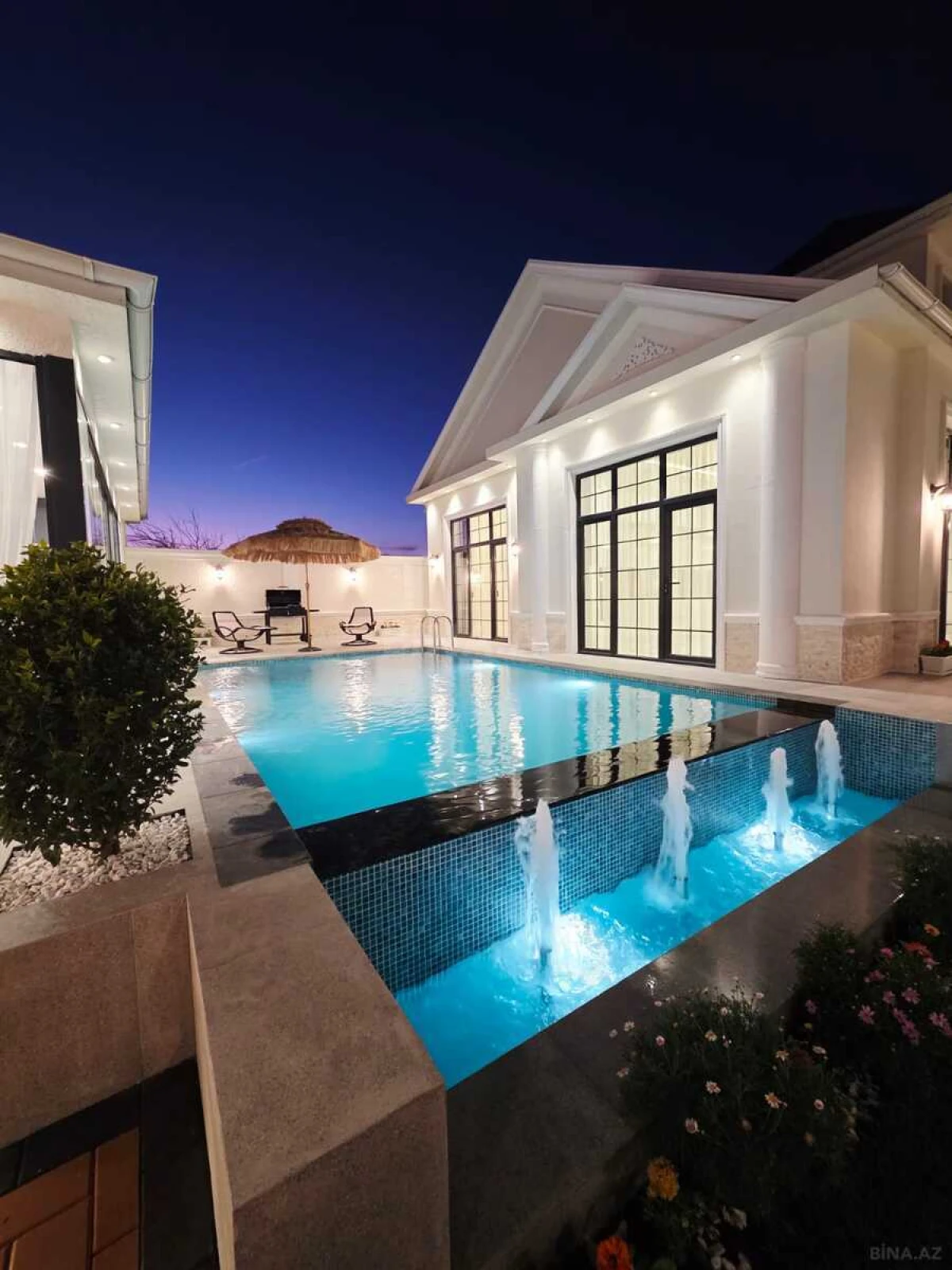 Satılır 4 otaqlı həyət evi 210 m²