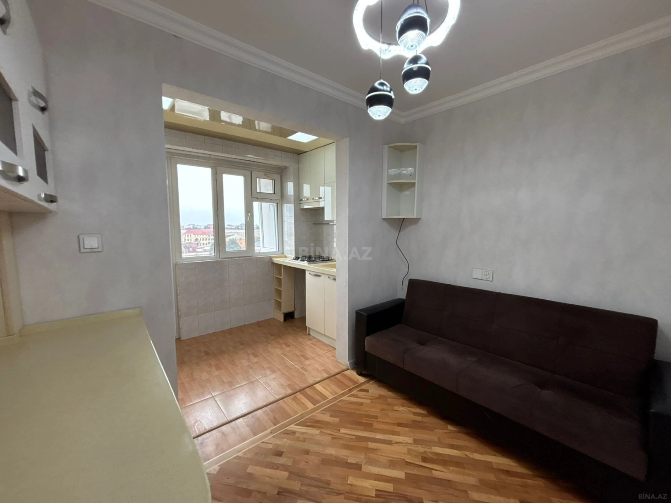 Satılır 2 otaqlı mənzil 65 m²