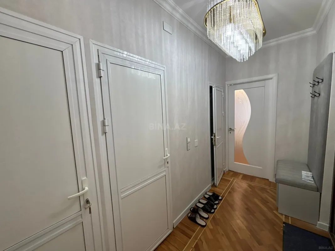 Satılır 2 otaqlı mənzil 65 m²