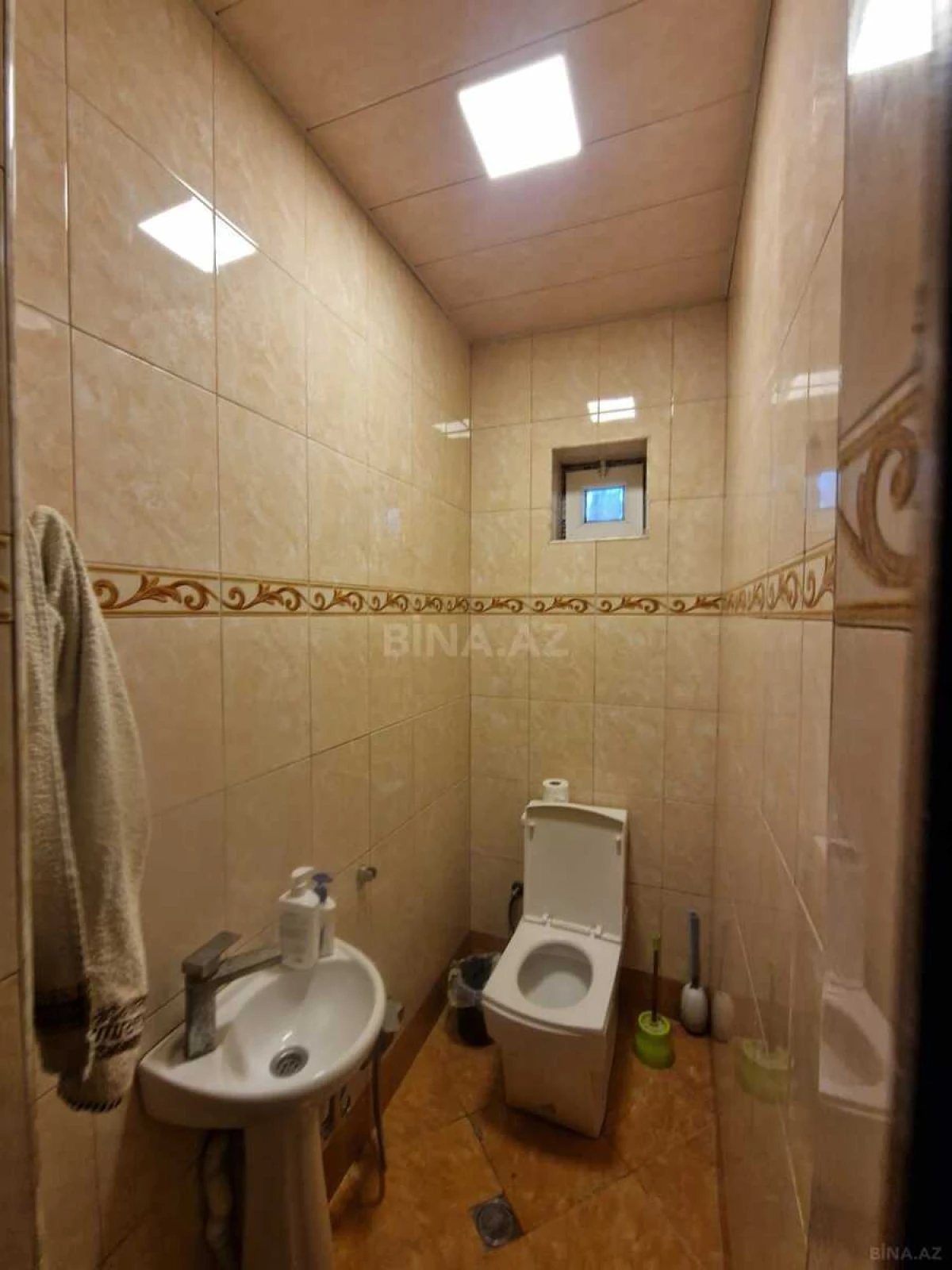 Satılır 4 otaqlı həyət evi 121 m²