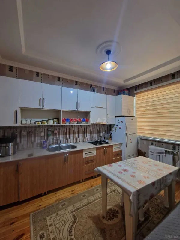 Satılır 4 otaqlı həyət evi 121 m²