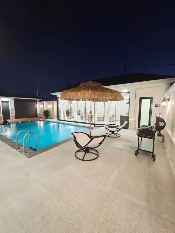 Satılır 4 otaqlı həyət evi 210 m²