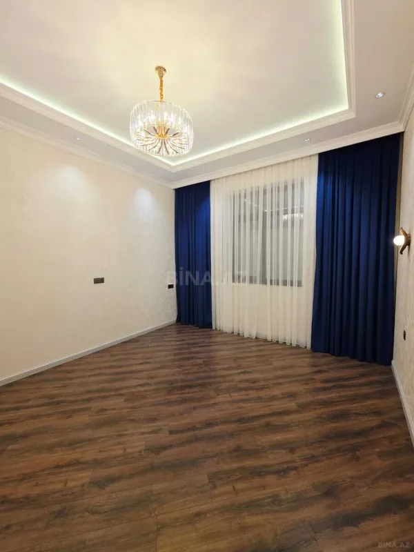 Satılır 4 otaqlı həyət evi 210 m²