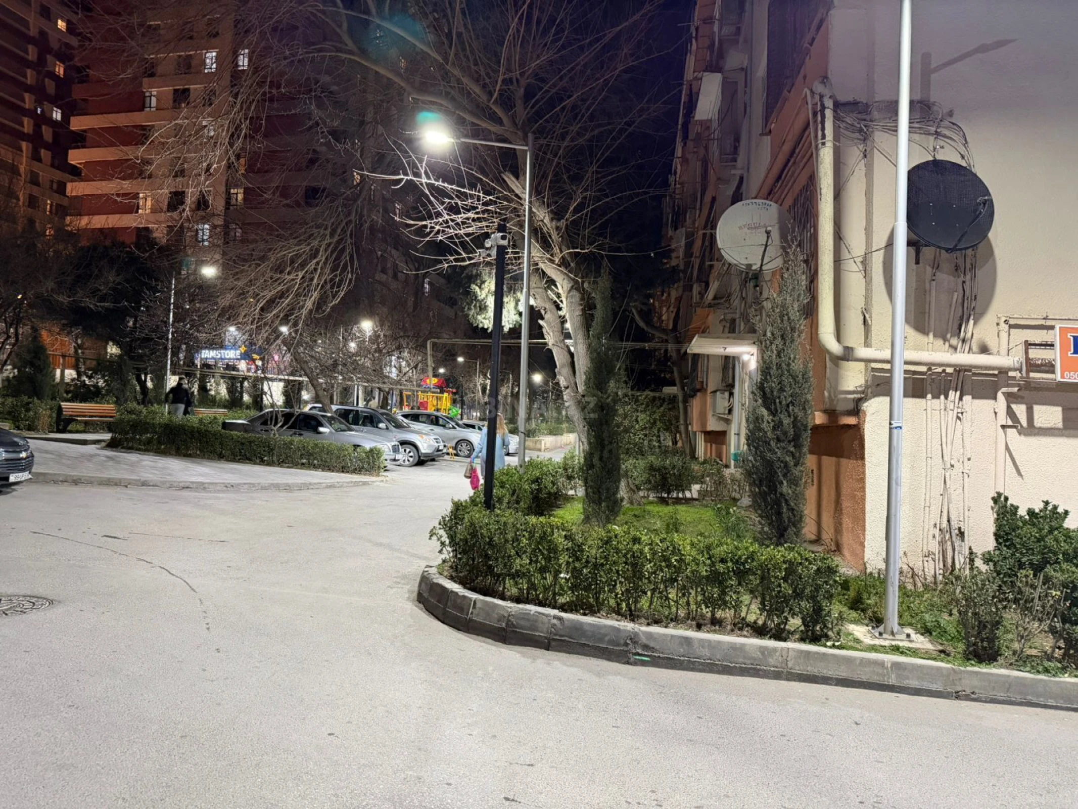 Satılır 1 otaqlı mənzil 35 m²