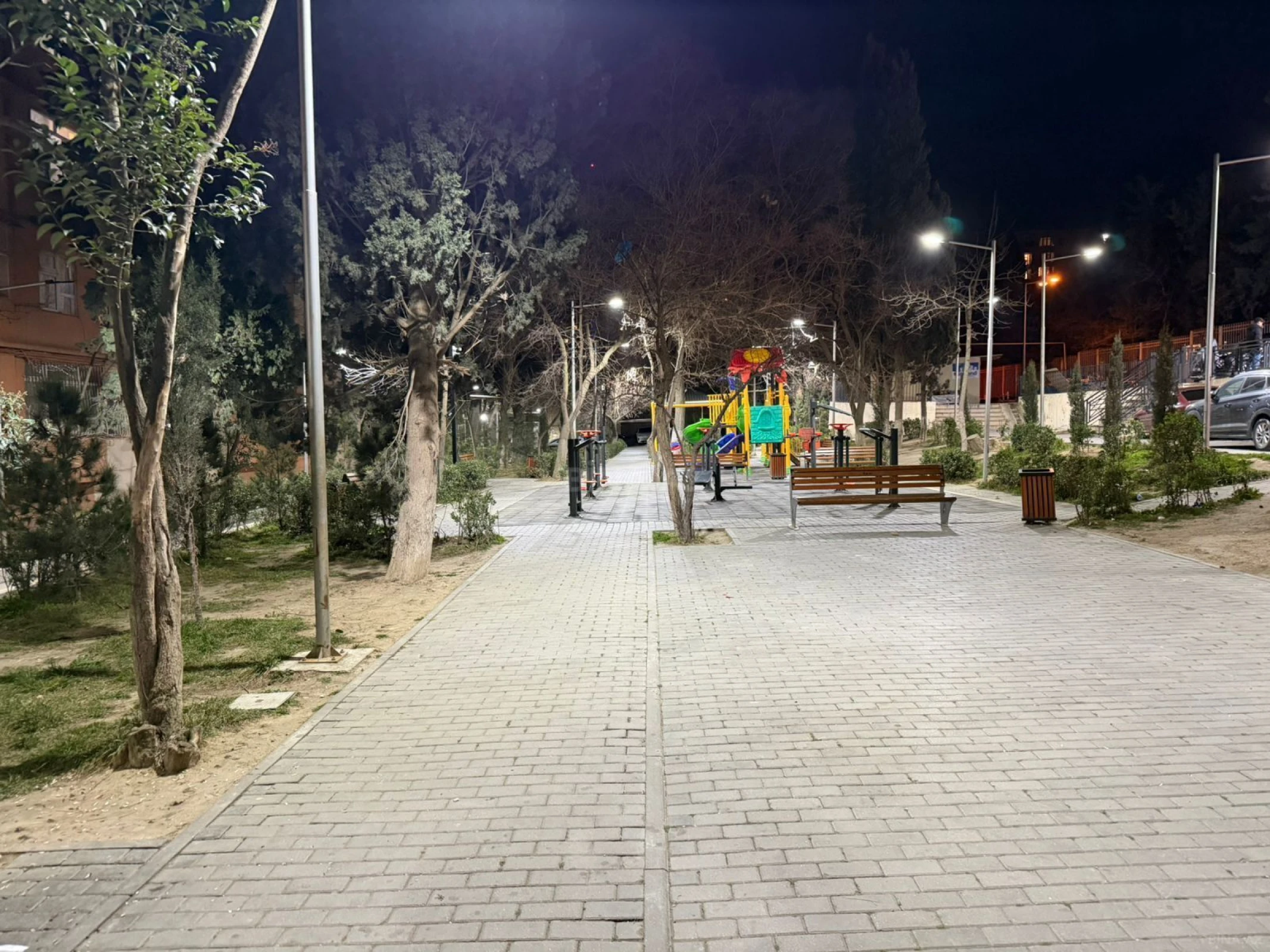 Satılır 1 otaqlı mənzil 35 m²