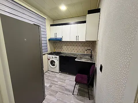 Satılır 1 otaqlı mənzil 35 m²