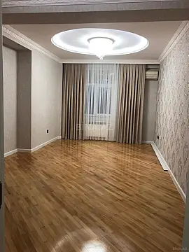 Satılır 2 otaqlı mənzil 73 m²