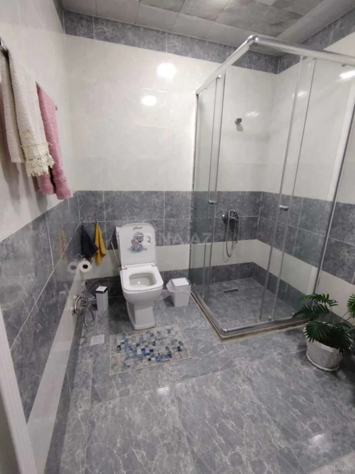 Kirayə verilir 2 otaqlı mənzil 85 m²