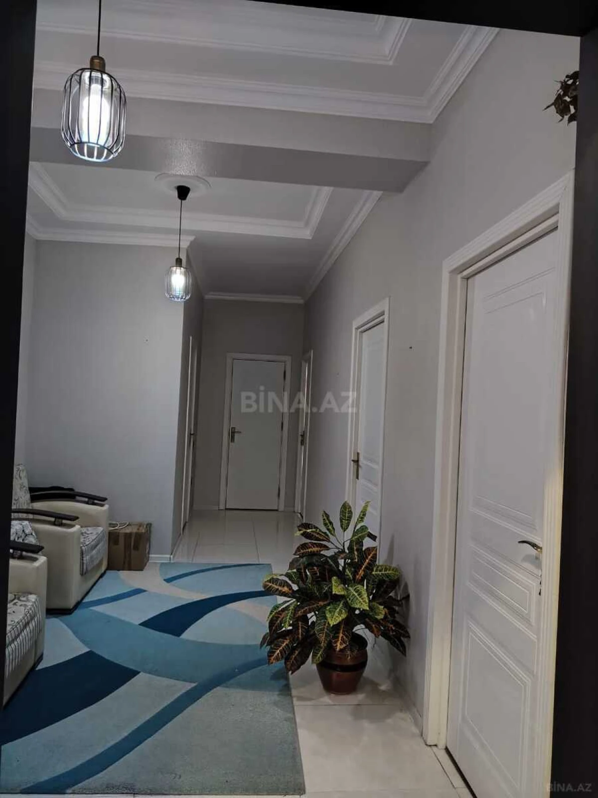 Kirayə verilir 2 otaqlı mənzil 85 m²