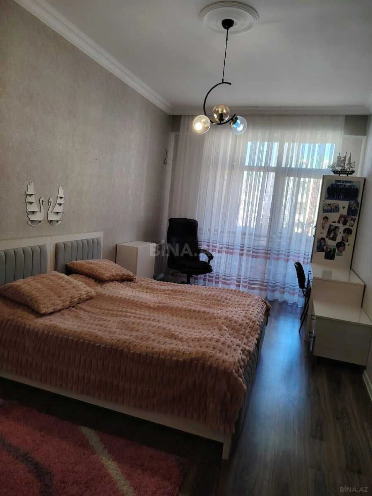Kirayə verilir 2 otaqlı mənzil 85 m²