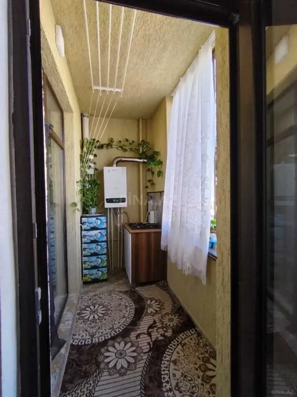 Kirayə verilir 2 otaqlı mənzil 85 m²