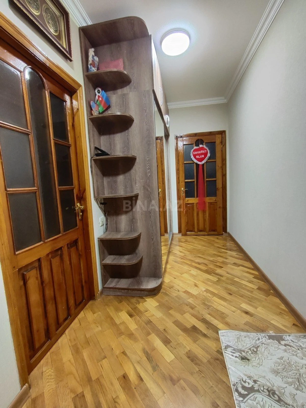 Satılır 4 otaqlı mənzil 104 m²