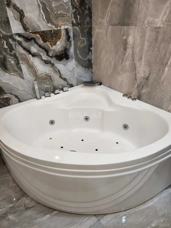 Satılır 3 otaqlı mənzil 88 m²