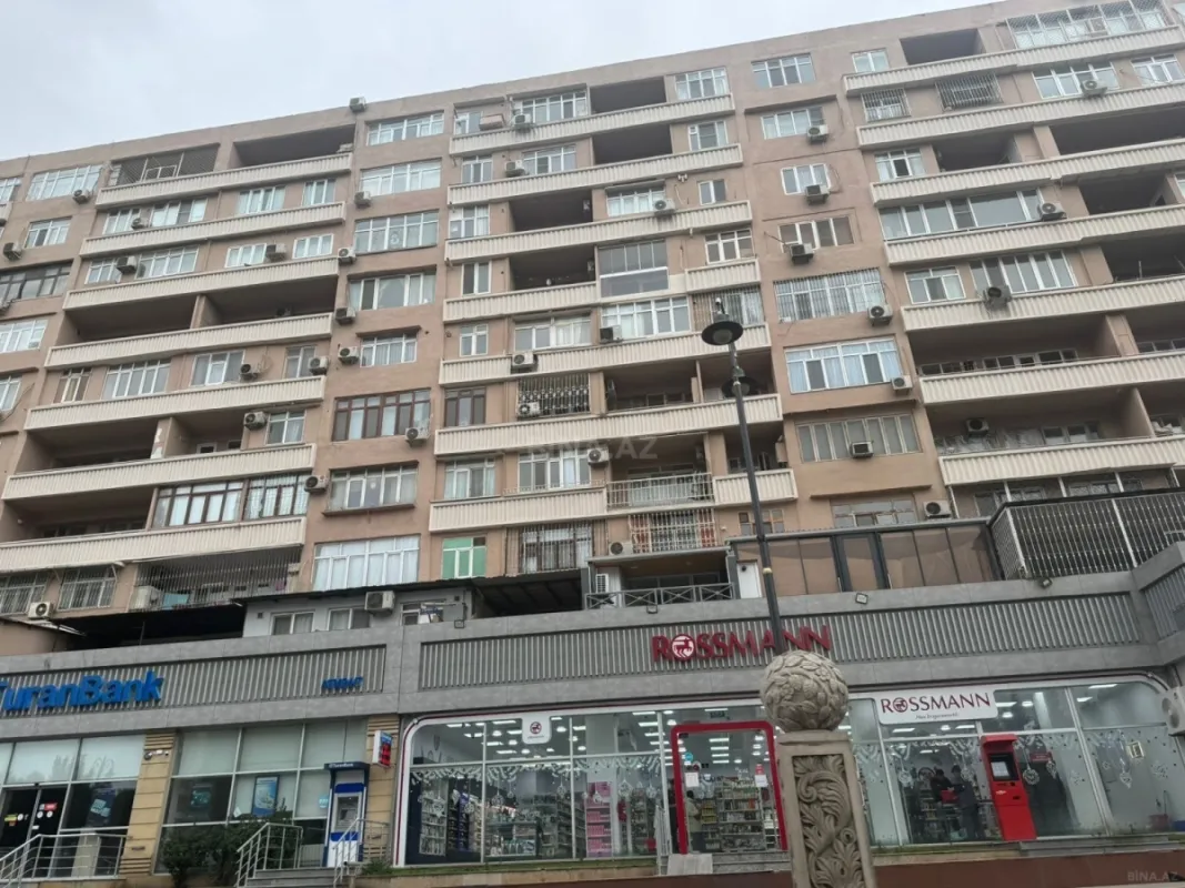 Kirayə verilir 2 otaqlı mənzil 70 m²
