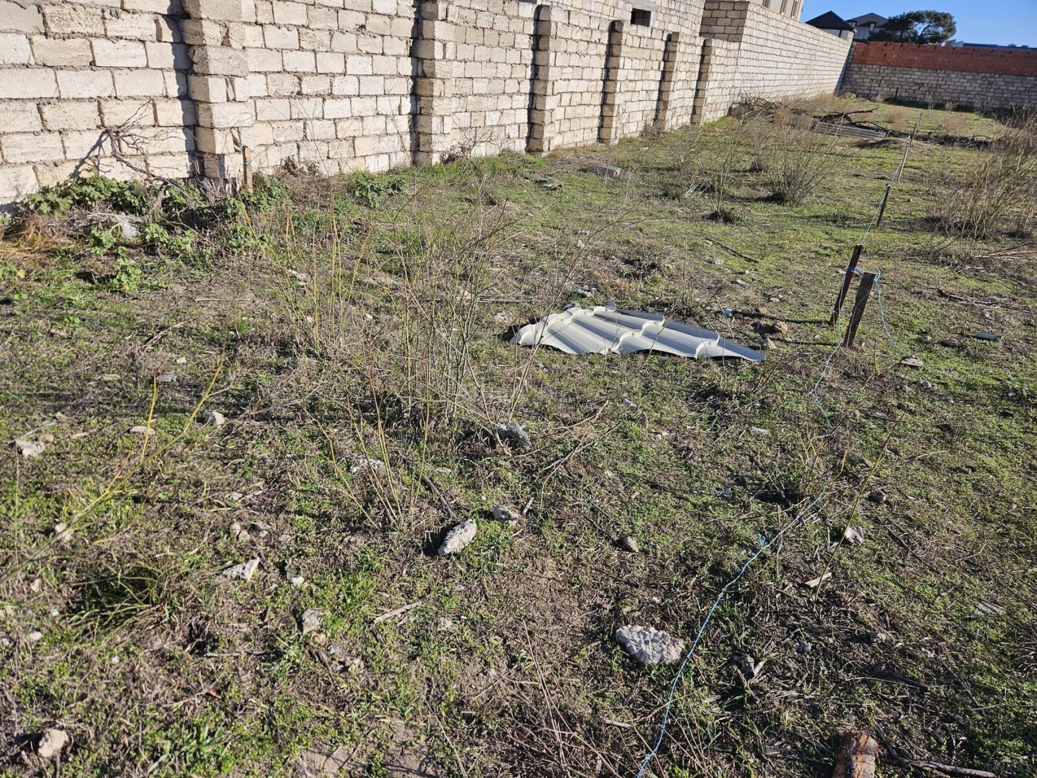 Satılır torpaq sahəsi 2 m²