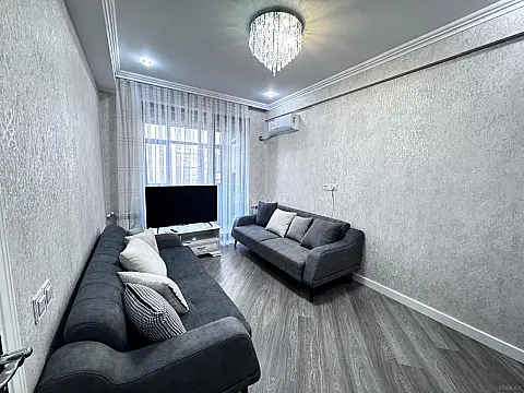 Satılır 2 otaqlı mənzil 80 m² — Bakı, Qaraçuxur 2 otaq 80.00 m²