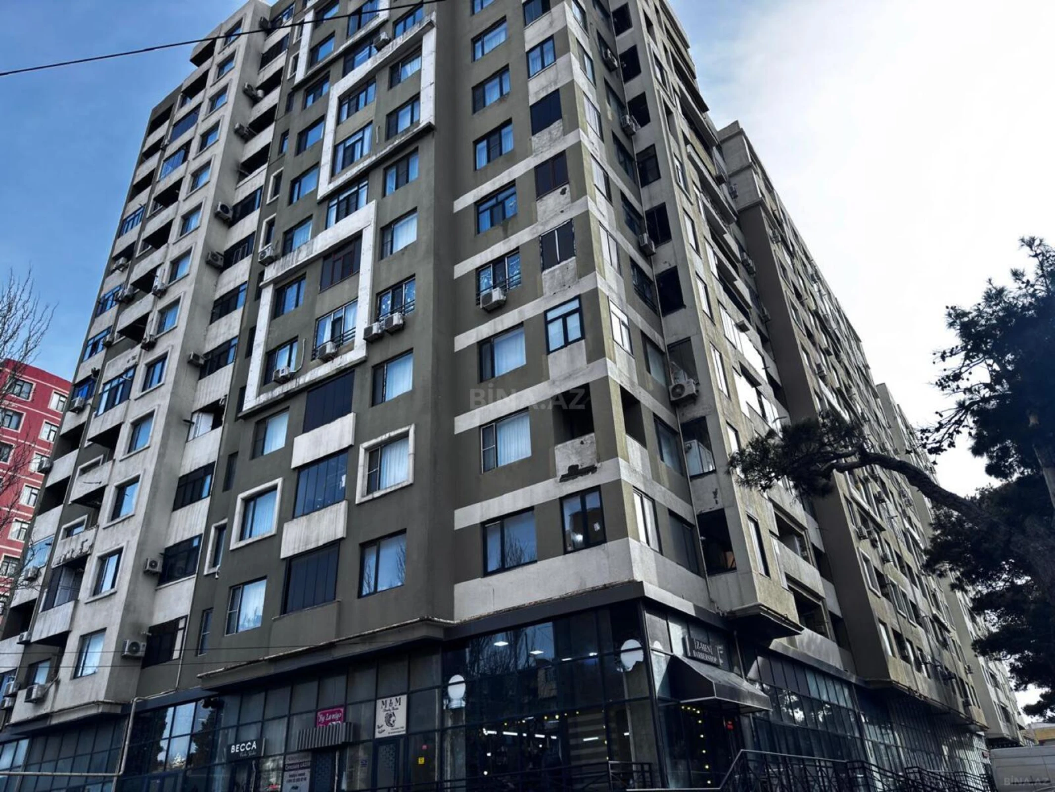 Satılır 2 otaqlı mənzil 80 m²