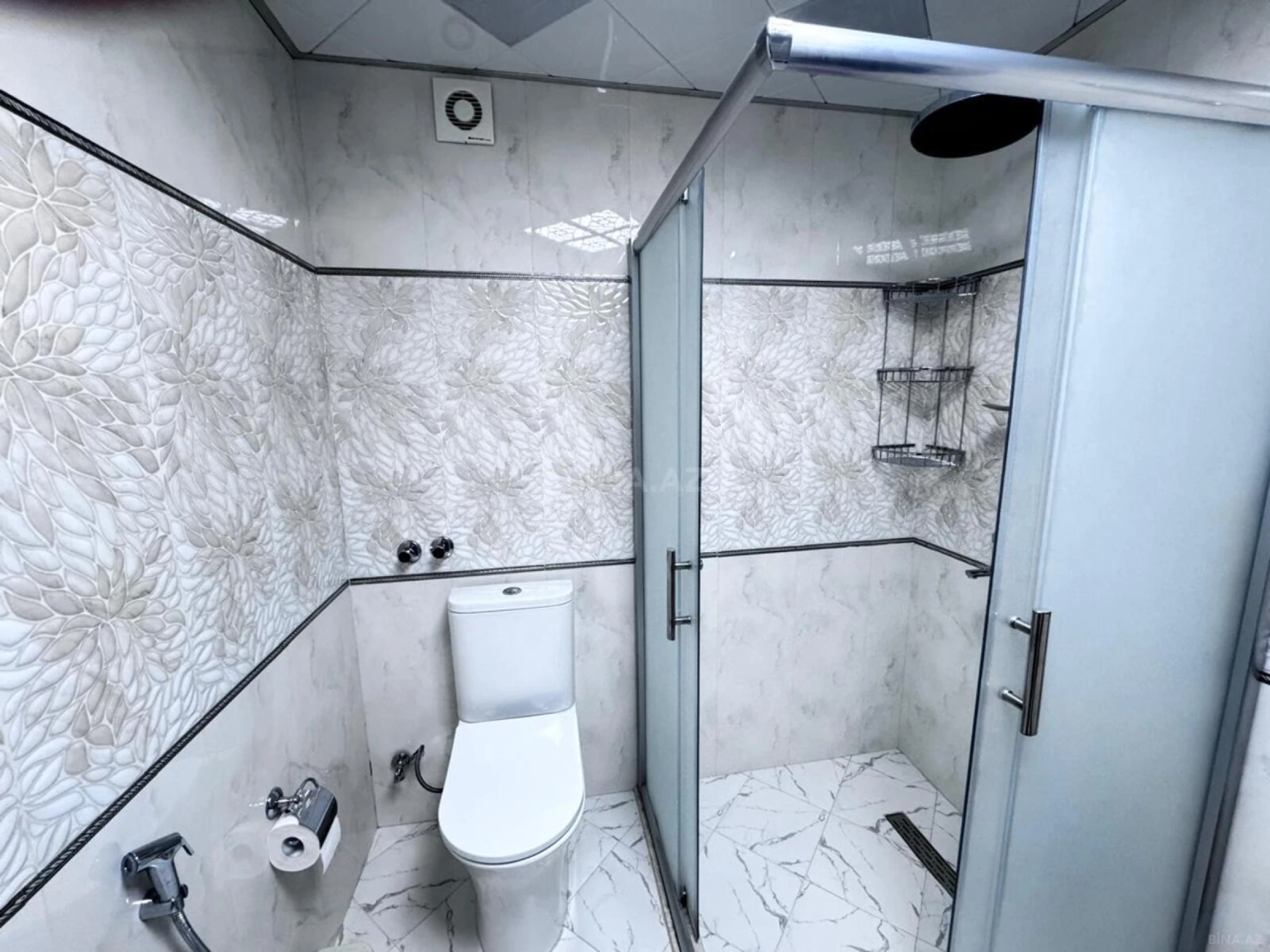 Satılır 2 otaqlı mənzil 80 m²