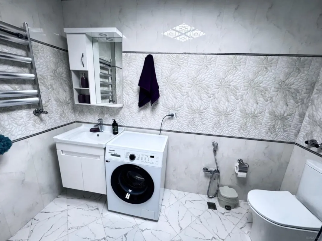 Satılır 2 otaqlı mənzil 80 m²