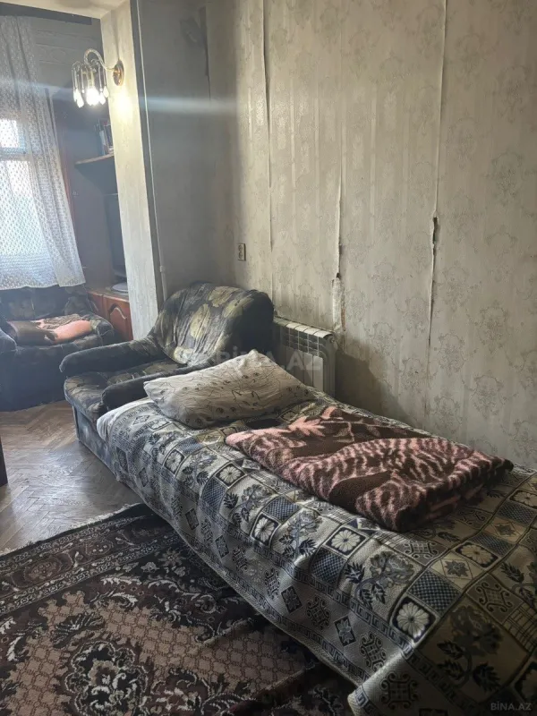 Kirayə verilir 2 otaqlı mənzil 80 m²