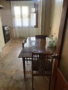 Kirayə verilir 2 otaqlı mənzil 80 m²
