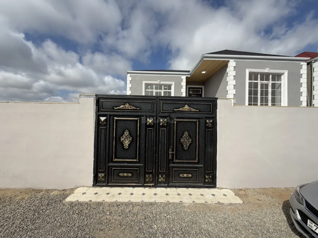 Satılır 3 otaqlı həyət evi 146 m²