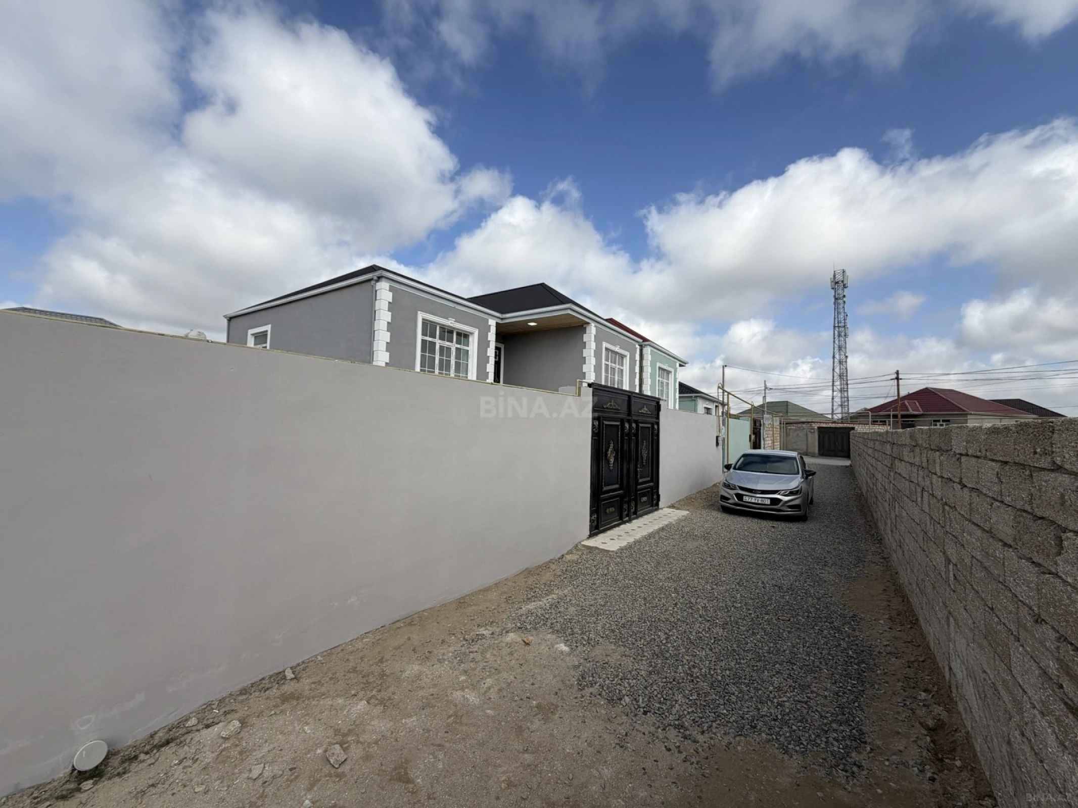 Satılır 3 otaqlı həyət evi 146 m²