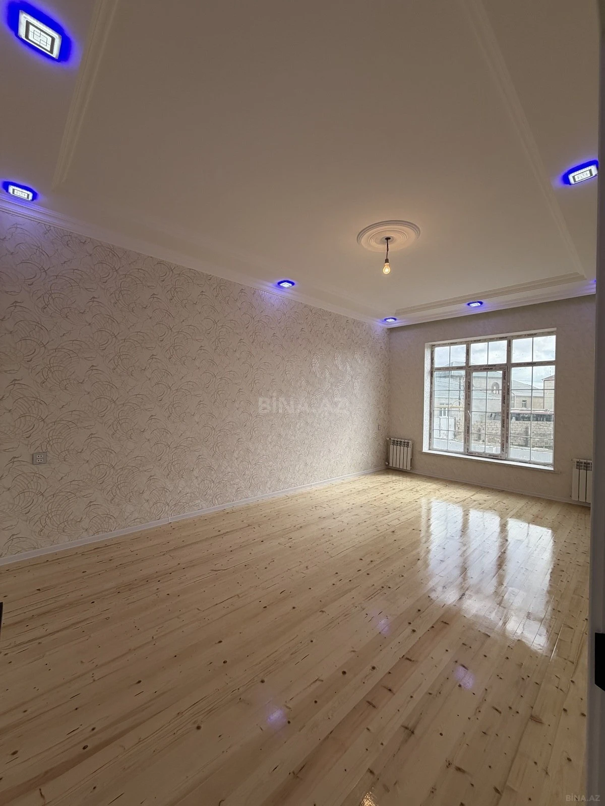 Satılır 3 otaqlı həyət evi 146 m²