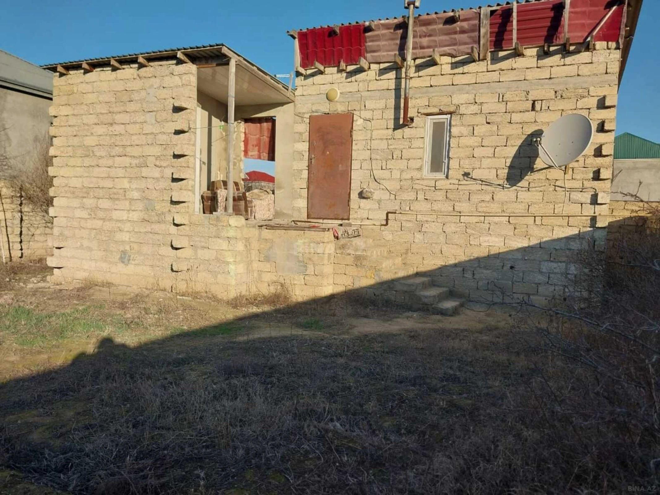 Satılır 1 otaqlı həyət evi 42.5 m²