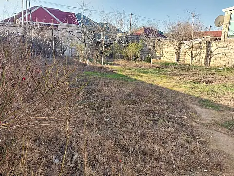 Satılır 1 otaqlı həyət evi 42.5 m²