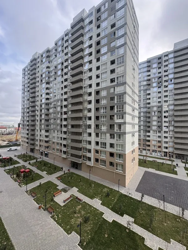 Satılır 3 otaqlı mənzil 99 m²