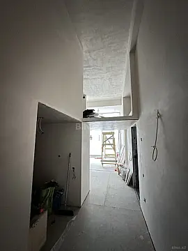 Satılır 1 otaqlı mənzil 58 m²