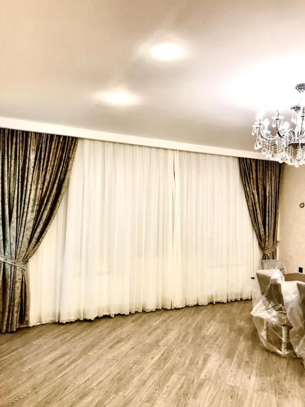 Kirayə verilir 3 otaqlı mənzil 120 m²