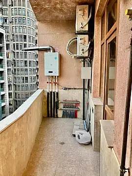 Kirayə verilir 3 otaqlı mənzil 120 m²