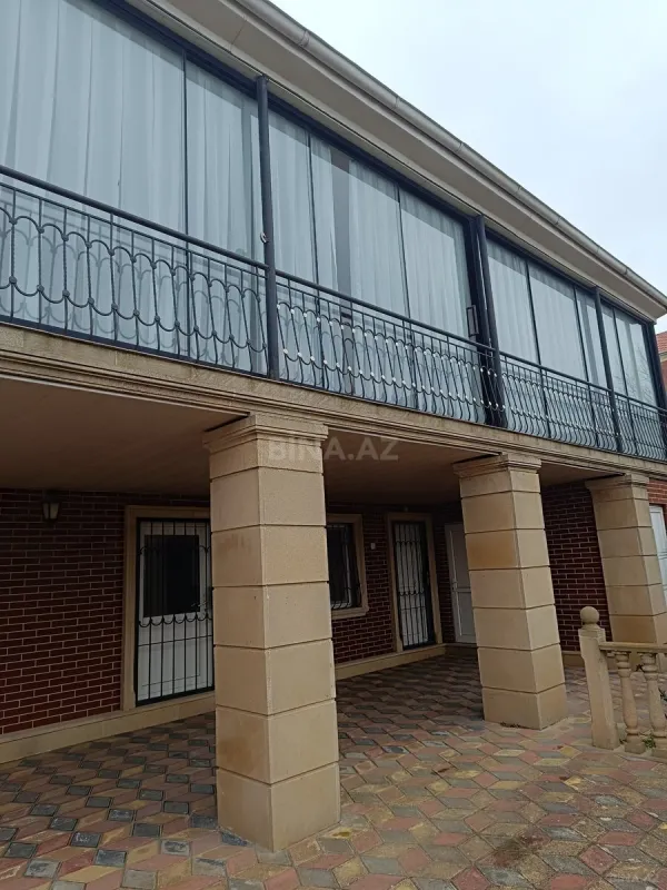 Satılır 5 otaqlı həyət evi 170 m²