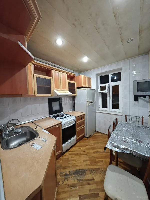 Satılır 2 otaqlı mənzil 57 m²