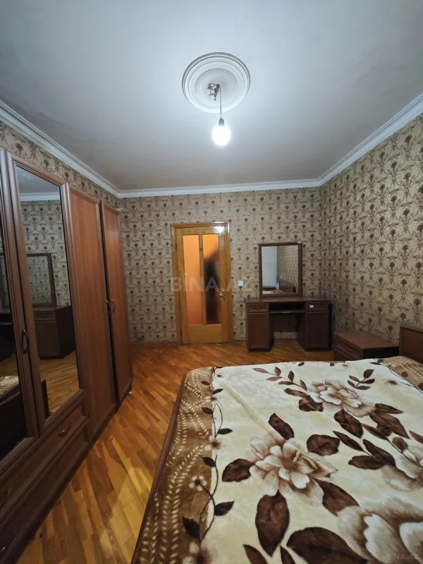 Satılır 2 otaqlı mənzil 57 m²