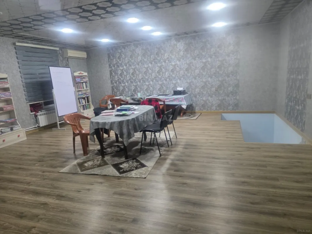Satılır 5 otaqlı həyət evi 470 m²