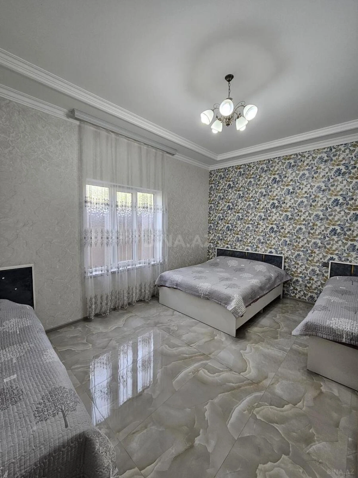 Kirayə verilir 4 otaqlı həyət evi 100 m²
